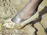 Wet&Messy Shoes Scene034