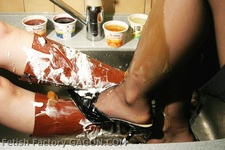 Wet&Messy Shoes Scene003